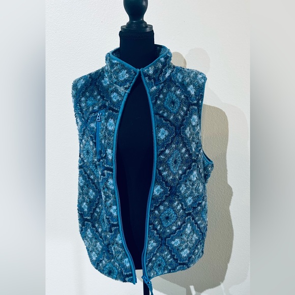 Lucky Brand Blue Southwestern Patterned Fleece Vest - Picture 7 of 11